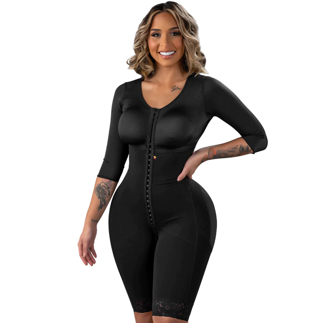 https://www.snatched-body.com/cdn/shop/products/stage_1_full_body_faja_4_5000x_4a30e5cc-8ca5-4fa0-9129-04fb29f662d8_1600x.webp?v=1708092839